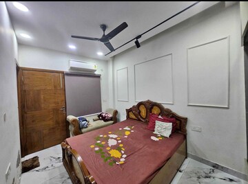 Bedroom in 3 BHK Builder Floor at Paschim Vihar – for Sale