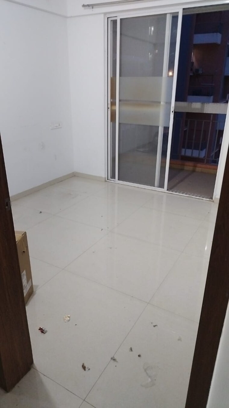 Room, vision-starwest-phase-2 2 Bedroom 513 Sq.Ft. Apartment In Tathawade Pune 9456750