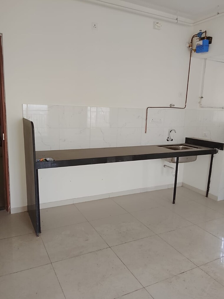 Bathroom, kolte-patil-life-republic-oro-avenue 1 Bedroom 410 Sq.Ft. Apartment In Hinjewadi Pune 9456762