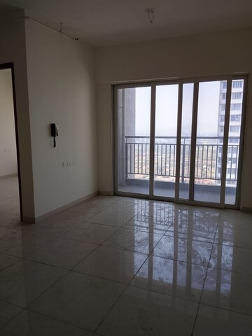 Room in 1 BHK Apartment at Kolte Patil Life Republic Oro Avenue, Hinjewadi – for Rent