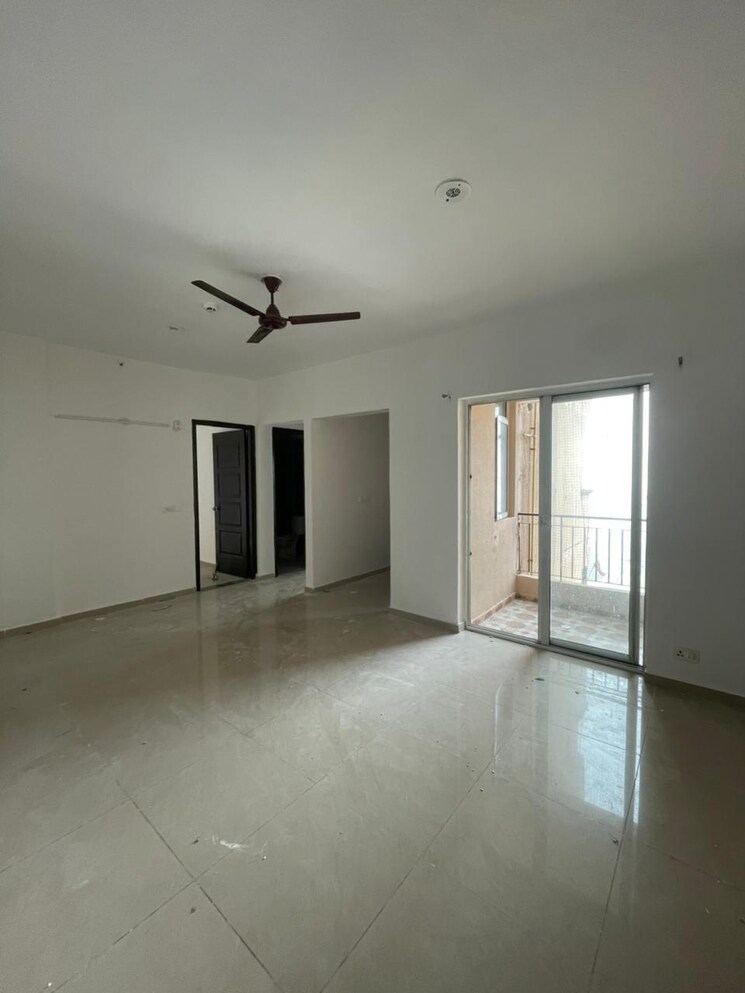 Room, landcraft-golf-links 2 Bedroom 1135 Sq.Ft. Apartment In Pandav Nagar Ghaziabad 9456756