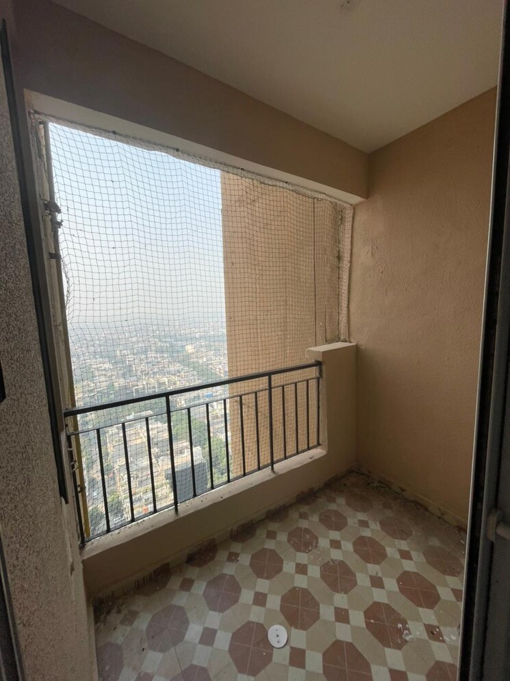 Room, landcraft-golf-links 2 Bedroom 1135 Sq.Ft. Apartment In Pandav Nagar Ghaziabad 9456756