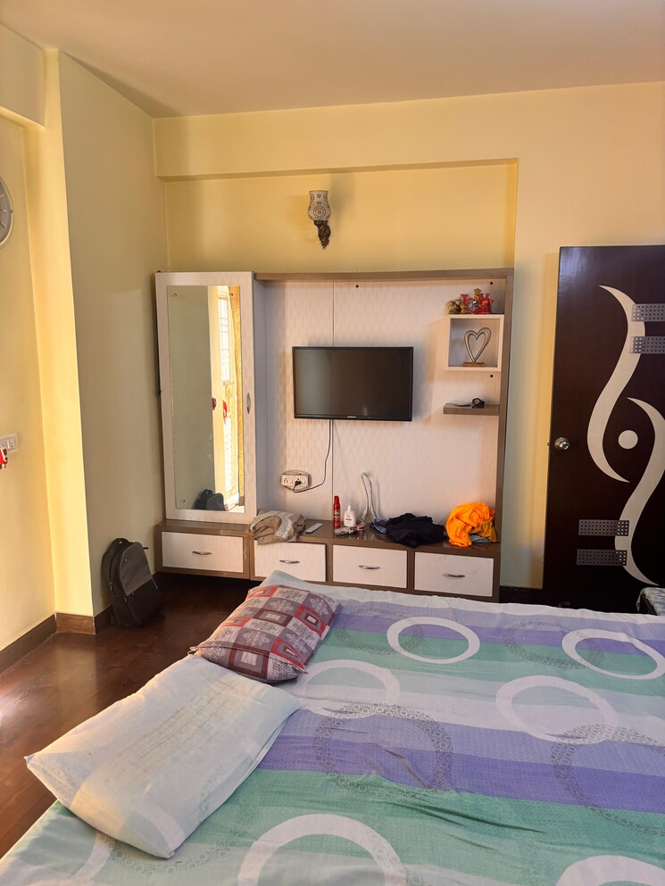 Bedroom, mahagun-mywoods 2 Bedroom 1545 Sq.Ft. Apartment In Sector 16c Greater Noida Greater Noida 9456910