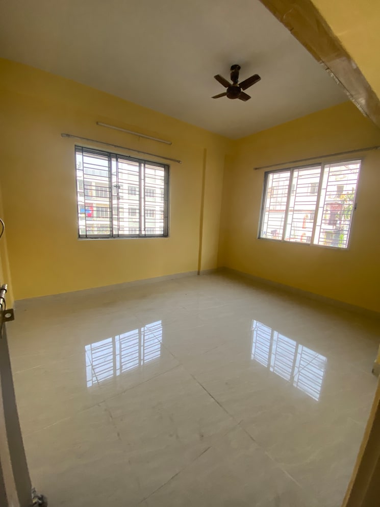 Room, chinar park 3 Bedroom 1350 Sq.Ft. Apartment In Chinar Park Kolkata 9456915