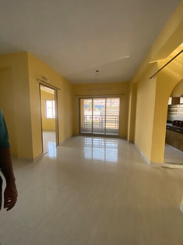 Building Lobby in 3 BHK Apartment at Chinar Park – for Rent