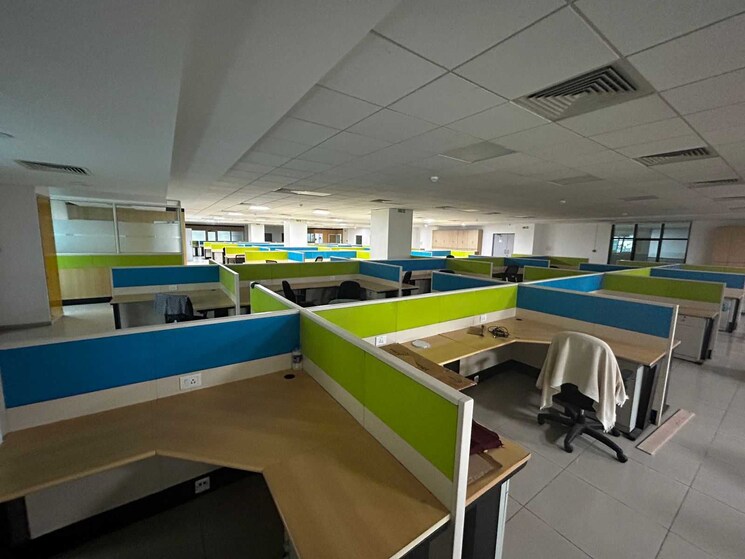 Team Area, vijay nagar Commercial Office Space 2840 Sq.Ft. In Vijay Nagar Indore 9456917