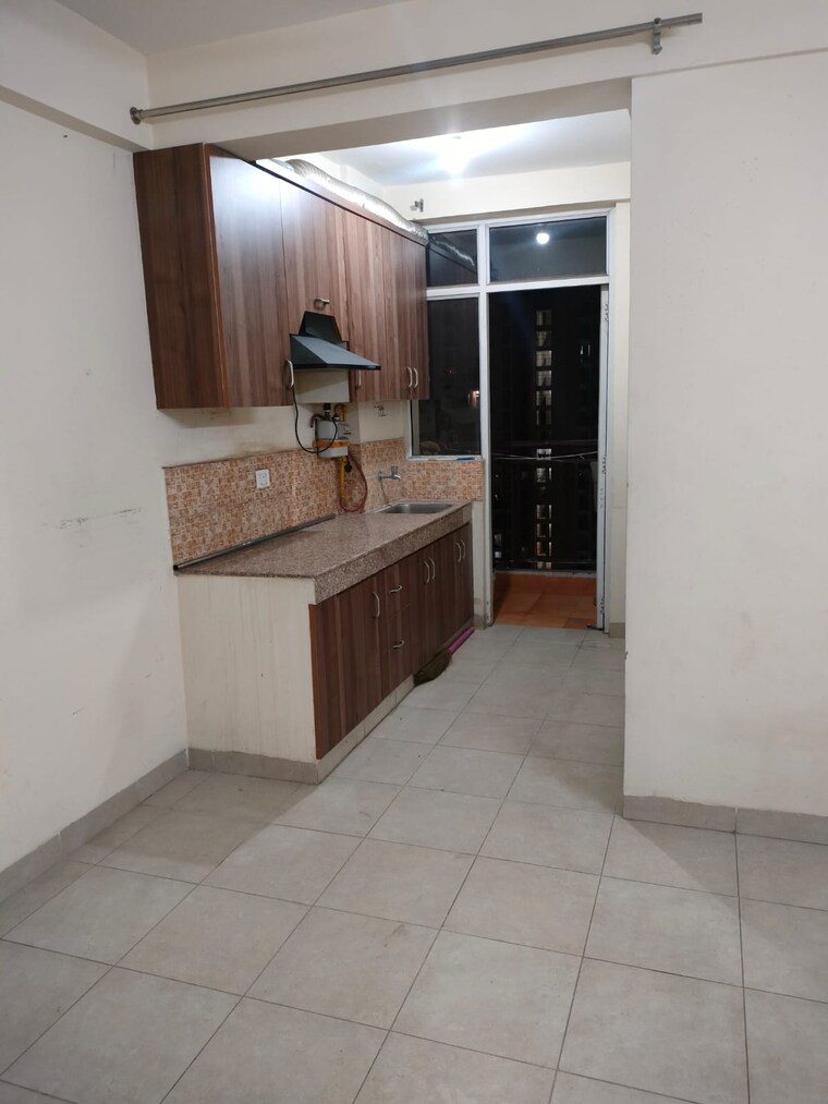 Kitchen, wave-city 2 Bedroom 678 Sq.Ft. Apartment In Wave City Ghaziabad 9456989
