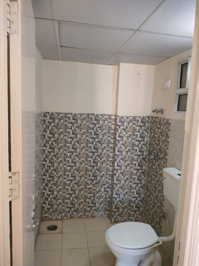 Bathroom, wave-city 2 Bedroom 678 Sq.Ft. Apartment In Wave City Ghaziabad 9456989