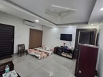 8000 Sq.Ft. Showroom in Kolar Rd