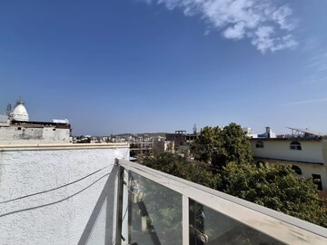 Balcony in  Showroom at Kolar rd – for Sale