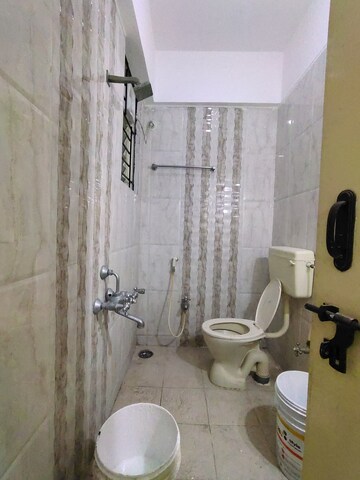 Bathroom in 2 BHK Apartment at Purvi Lotus, Hsr Layout – for Rent