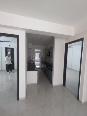 Room in 3.5 BHK Apartment at Smart World Gems, Sector 89 – for Sale