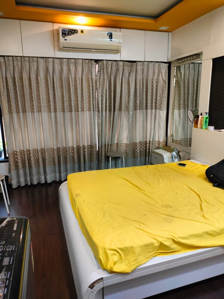 Room, vrindavan-society-thane-west 1 Bedroom 545 Sq.Ft. Apartment In Vrindavan Society Thane 9457014