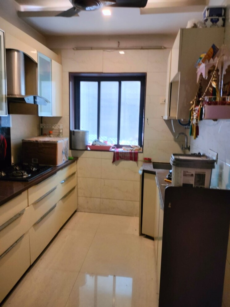 Kitchen, vrindavan-society-thane-west 1 Bedroom 545 Sq.Ft. Apartment In Vrindavan Society Thane 9457014