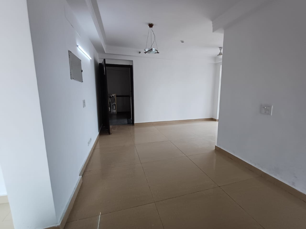 2 BHK Apartment For Sale in Eldeco Live By The Greens