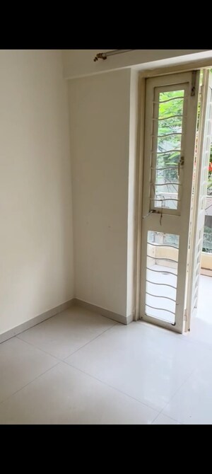 Room in 2 BHK Apartment at Shiva Heights, Pimple Saudagar – for Sale