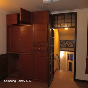 Room in 3 BHK Apartment at Greater Kailash ii – for Sale