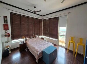 Living Room in 2 BHK Apartment at Jaypee Klassic Arcade, Sector 134 – for Rent