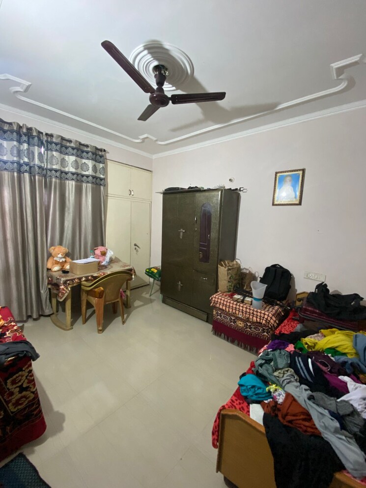 Living Room, dhakoli 3 Bedroom 160 Sq.Yd. Apartment In Dhakoli Zirakpur 9457271