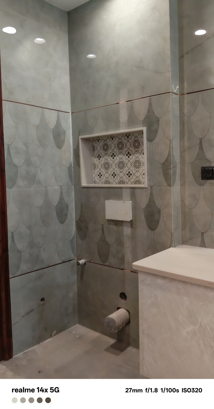 Bathroom, puri-aman-vilas 4 Bedroom 350 Sq.Yd. Builder Floor In Sector 89 Faridabad 9457386