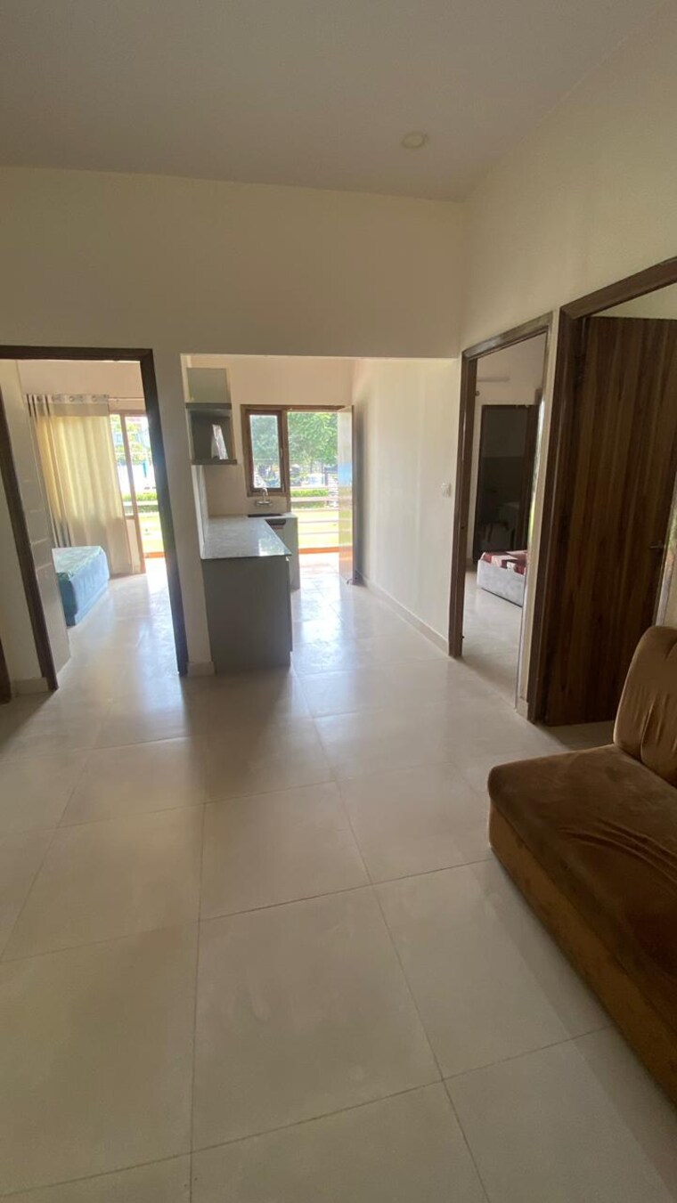 Living Room, sector 89 3 Bedroom 260 Sq.Yd. Builder Floor In Sector 89 Faridabad 9457288