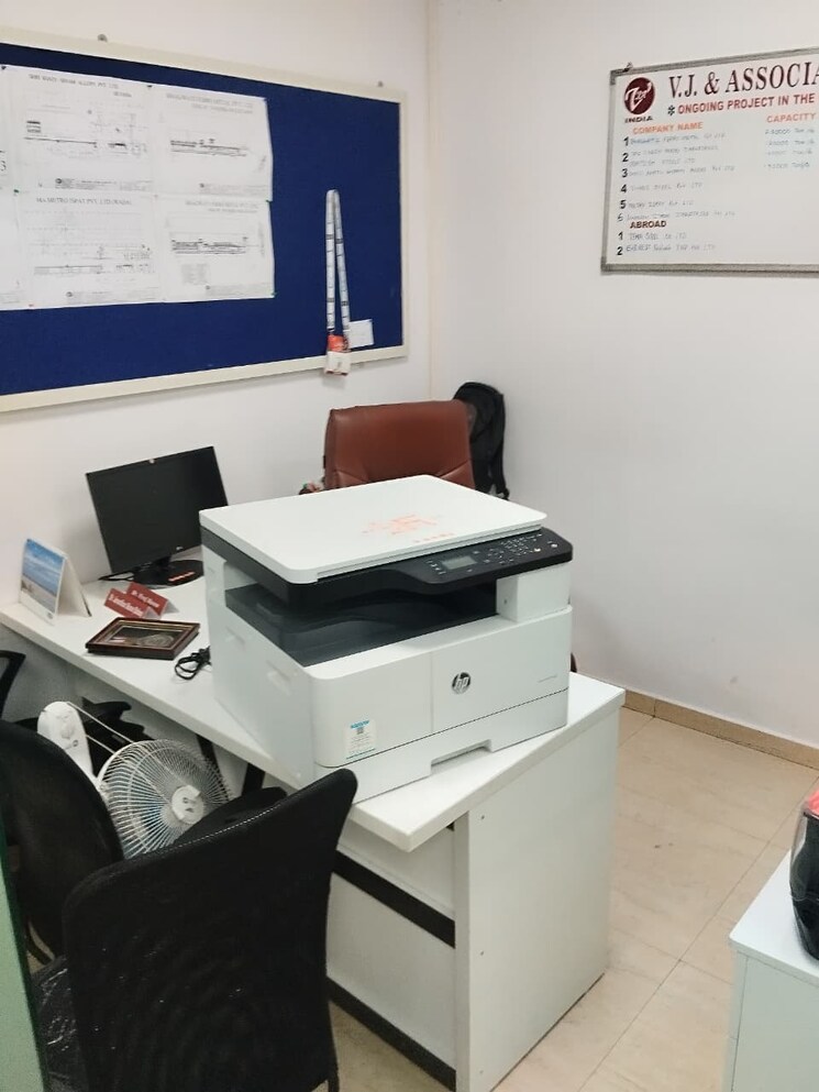 Team Area, bhandup west Commercial Office Space 368 Sq.Ft. In Bhandup West Mumbai 9457279