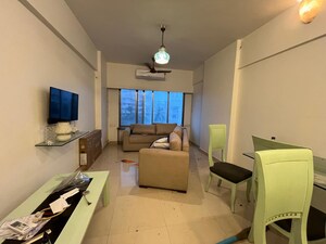 Team Area in 3 BHK Apartment at Dheeraj Gaurav Heights, Jogeshwari West – for Rent