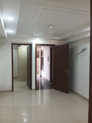 Room in 2 BHK Apartment at Sultanpur – for Sale