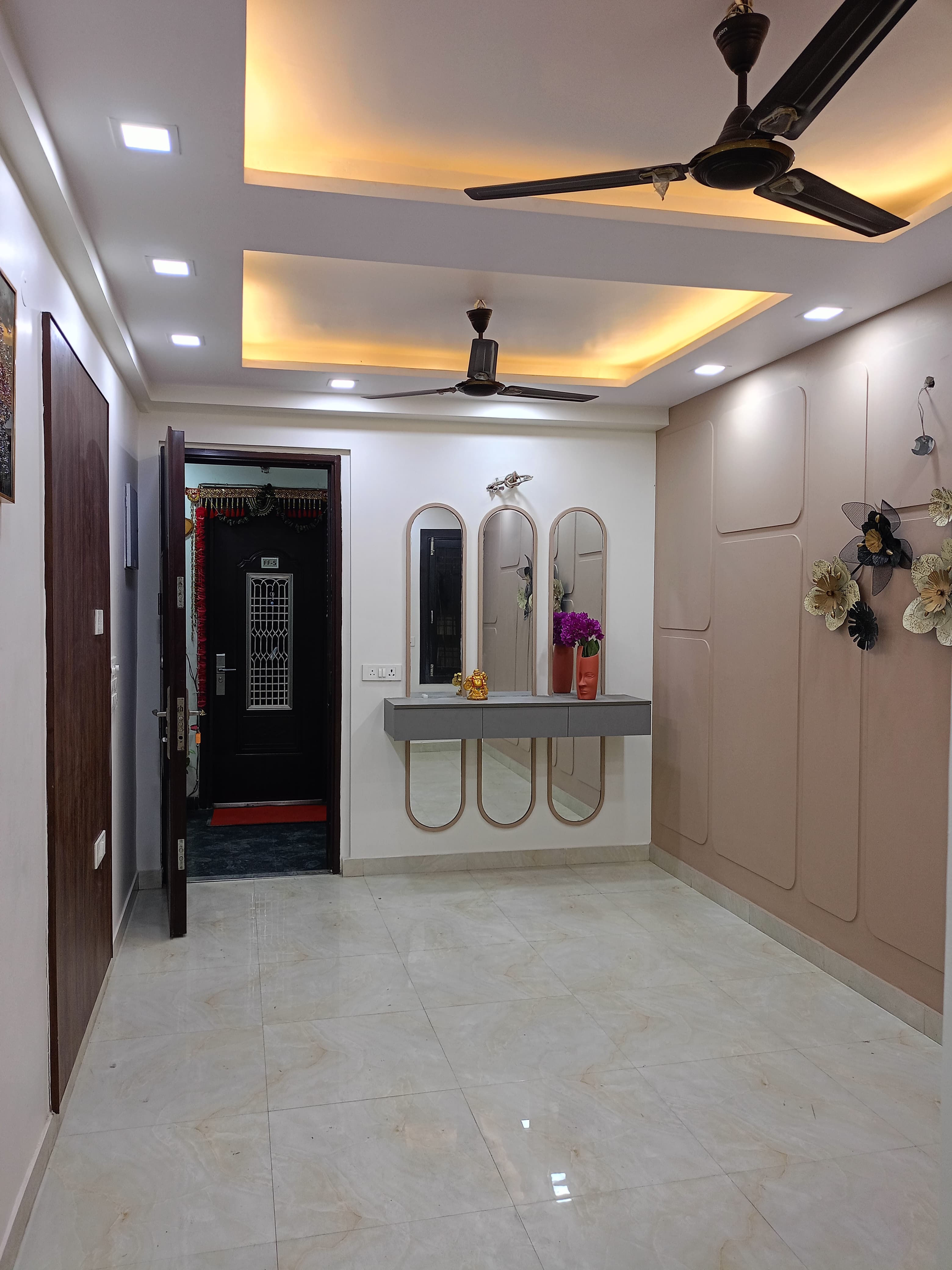 3 BHK + Pooja Room Builder Floor For Rent in Shakti Khand III