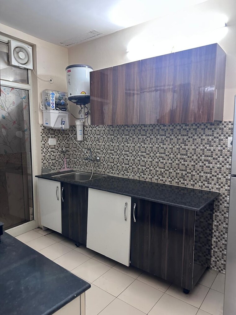 Kitchen, ansal-api-celebrity-greens 3 Bedroom 2015 Sq.Ft. Apartment In Ashiyana Lucknow 9457610