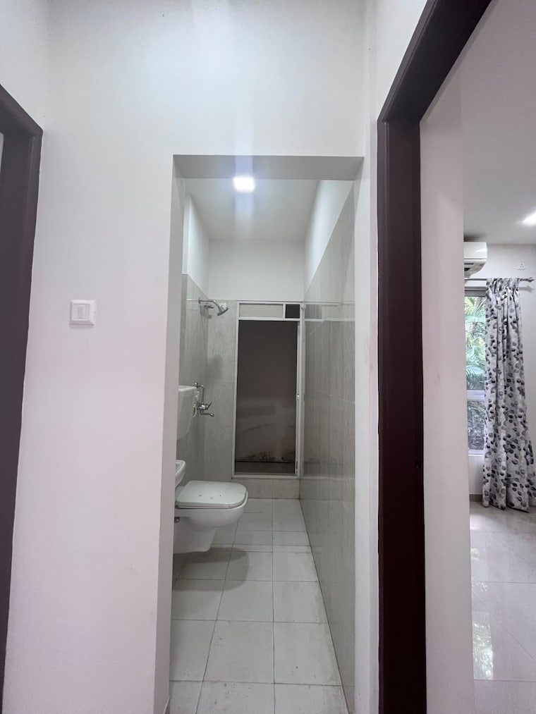 Attached Bathroom, kolshet 2 Bedroom 500 Sq.Ft. Apartment In Kolshet Thane 9457564