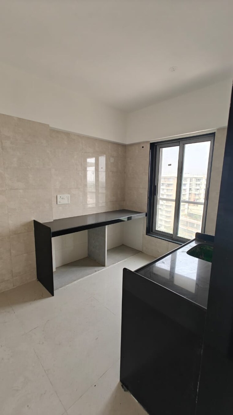 Kitchen, vile parle west 3 Bedroom 870 Sq.Ft. Apartment In Vile Parle West Mumbai 9457607