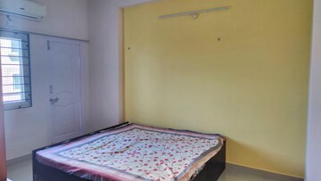 Bedroom in 2 BHK Apartment at Kondapur – for Rent