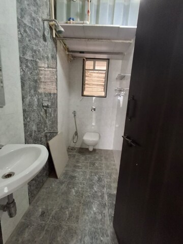 Bathroom in 4 BHK Apartment at Aarya Residency Nanded, Nanded – for Rent
