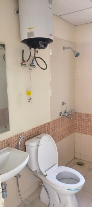 Bathroom in 3 BHK Apartment at Ansal API Celebrity Greens, Ashiyana – for Rent