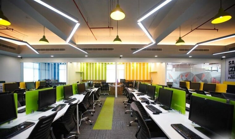 Team Area, vijay nagar Commercial Office Space 2500 Sq.Ft. In Vijay Nagar Indore 9457611
