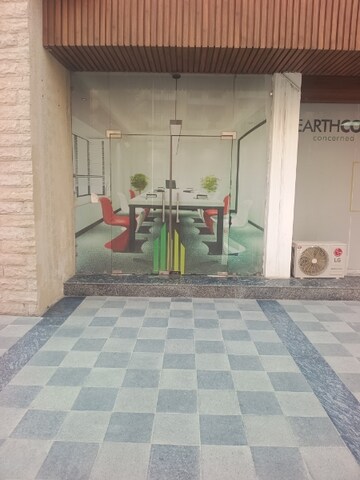  Shop For Rent in Earthcon Casa Grande II, Chi V Greater Noida