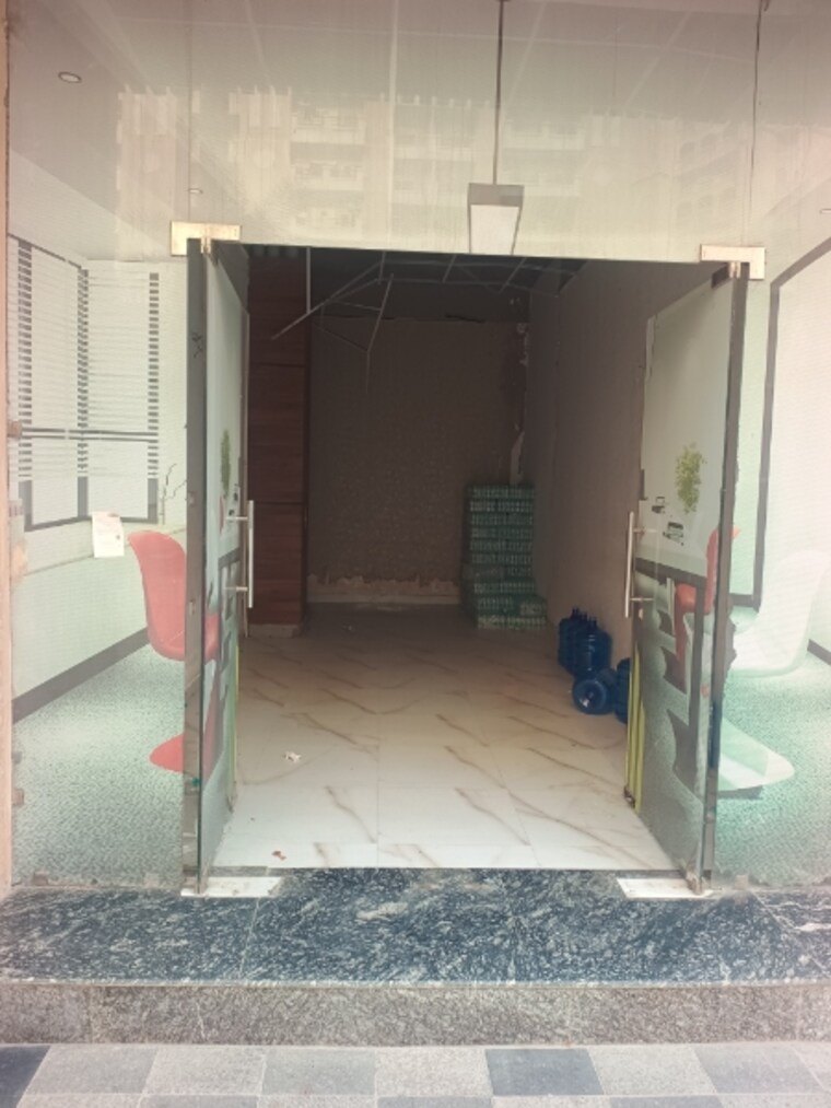 Floor Plan, earthcon-casa-grande-ii Commercial Shop 611 Sq.Ft. In Chi V Greater Noida Greater Noida 9457816