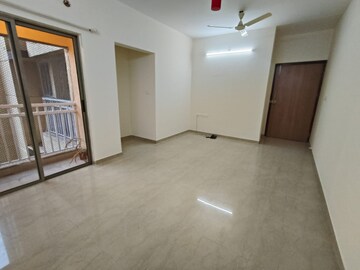 1 BHK Apartment For Rent in Lodha Casa Rio, Dombivli East