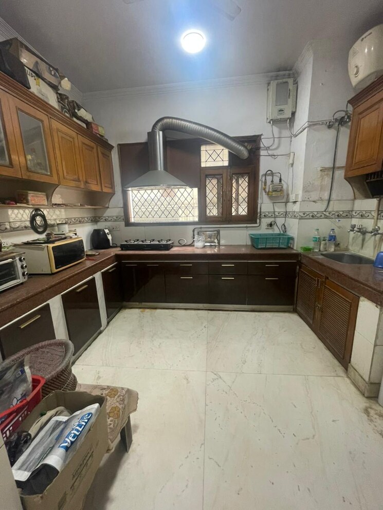 Kitchen, greater kailash i 3 Bedroom 2295 Sq.Ft. Builder Floor In Greater Kailash I Delhi 9457774