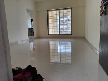 Room in 2 BHK Apartment at Sumeru Devarshi Complex, Narhe – for Rent