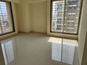 Room in 2 BHK Apartment at Sumeru Devarshi Complex, Narhe – for Rent