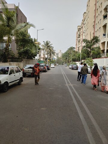 Parking in 3 BHK Apartment at Welworth Tinseltown, Bavdhan – for Rent