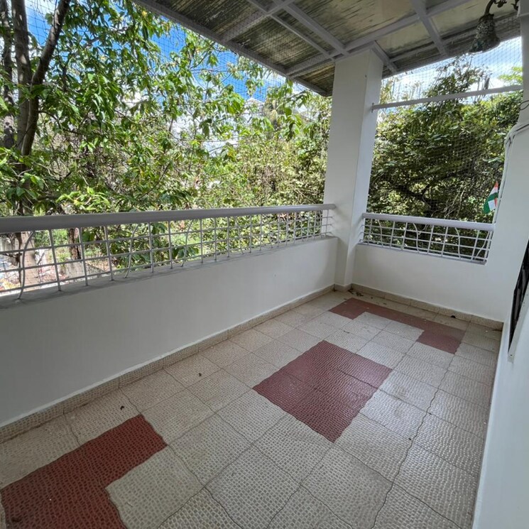 Balcony, aundh 4 Bedroom 2000 Sq.Ft. Apartment In Aundh Pune 9457835