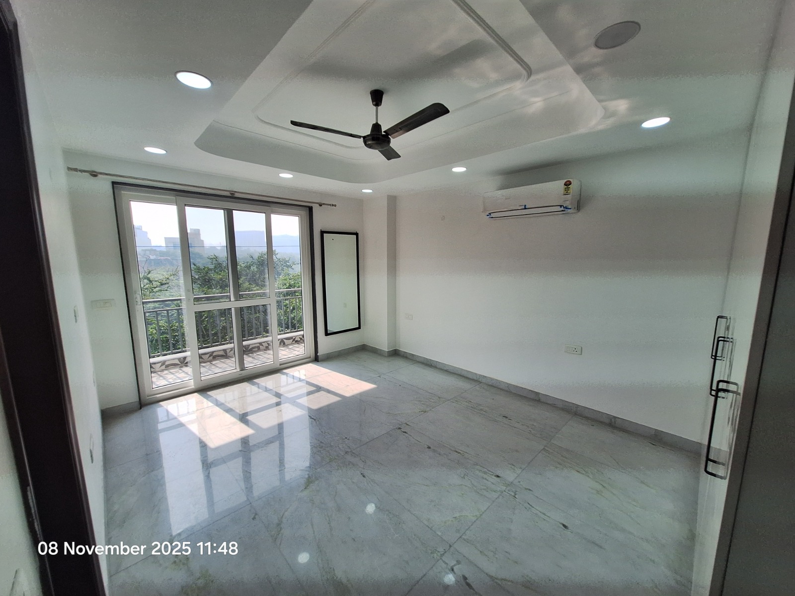 3 BHK + Pooja Room Builder Floor For Rent in DLF City Phase 3