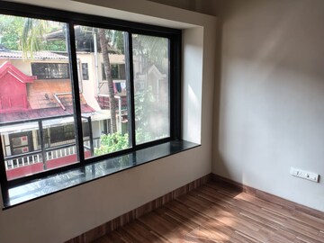 Room in 4 BHK Apartment at Hiranandani Gardens Eden Bungalows, Powai – for Rent