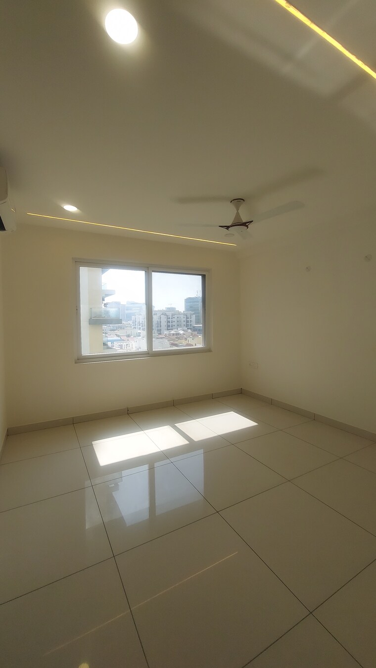 Bedroom, trendset-jayabheri-elevate 4 Bedroom 4095 Sq.Ft. Apartment In Madhapur Hyderabad 9458001