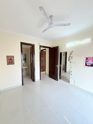 Living Room in 2 BHK Builder Floor at Chattarpur – for Rent