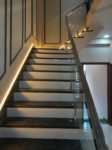 Balcony in 4 BHK Villa at Narayan Vihar – for Sale