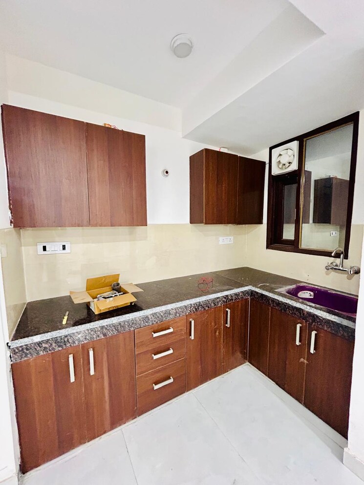 Kitchen, chattarpur 2 Bedroom 845 Sq.Ft. Builder Floor In Chattarpur Delhi 9457884